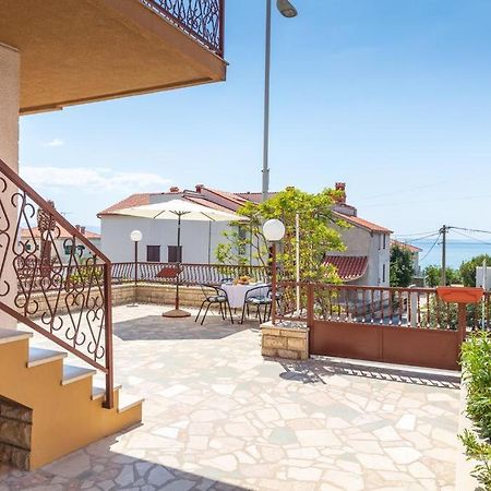 Apartment Beky Podstrana Bagian luar foto