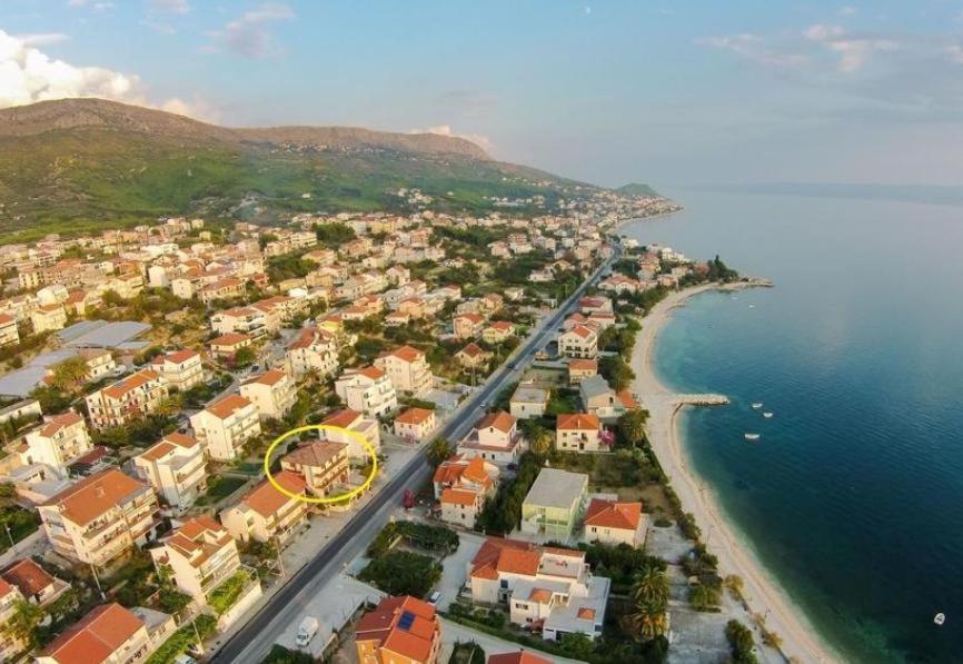 Apartment Beky Podstrana Bagian luar foto